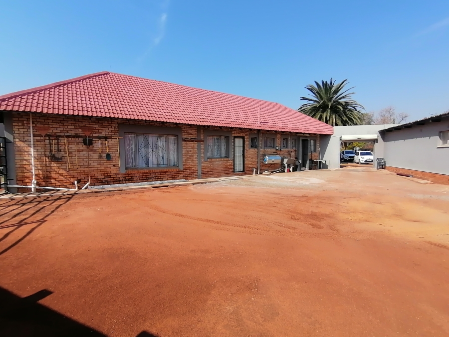 4 Bedroom Property for Sale in Stilfontein Ext 4 North West